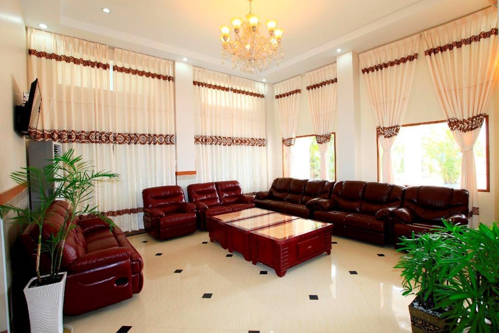 Hotel Novel Yangon Exterior foto