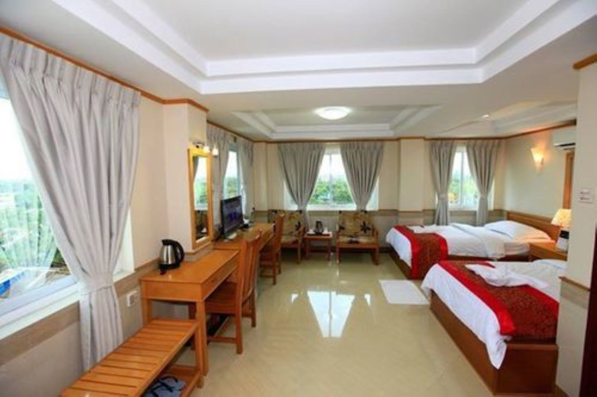 Hotel Novel Yangon Exterior foto