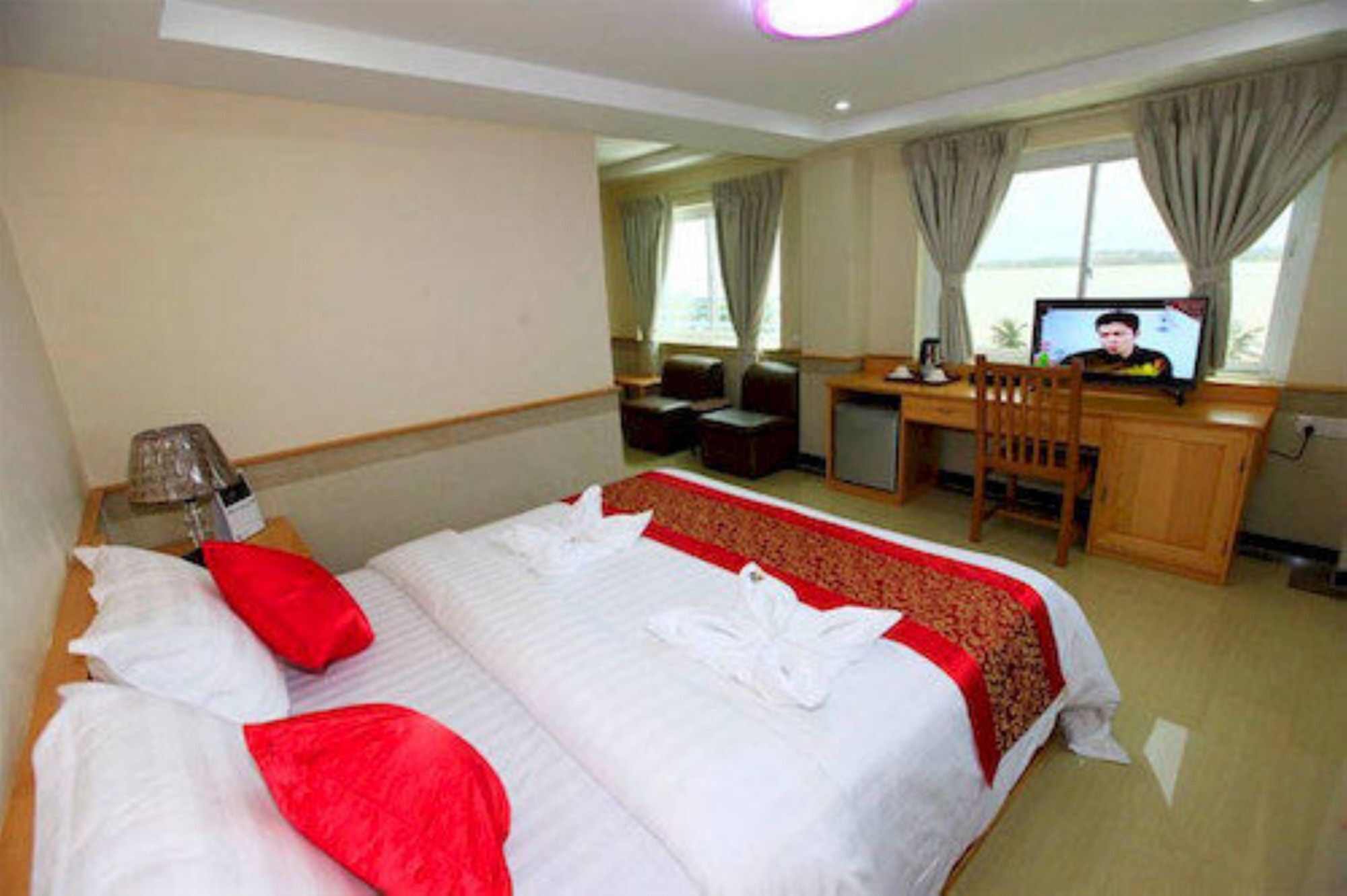 Hotel Novel Yangon Exterior foto