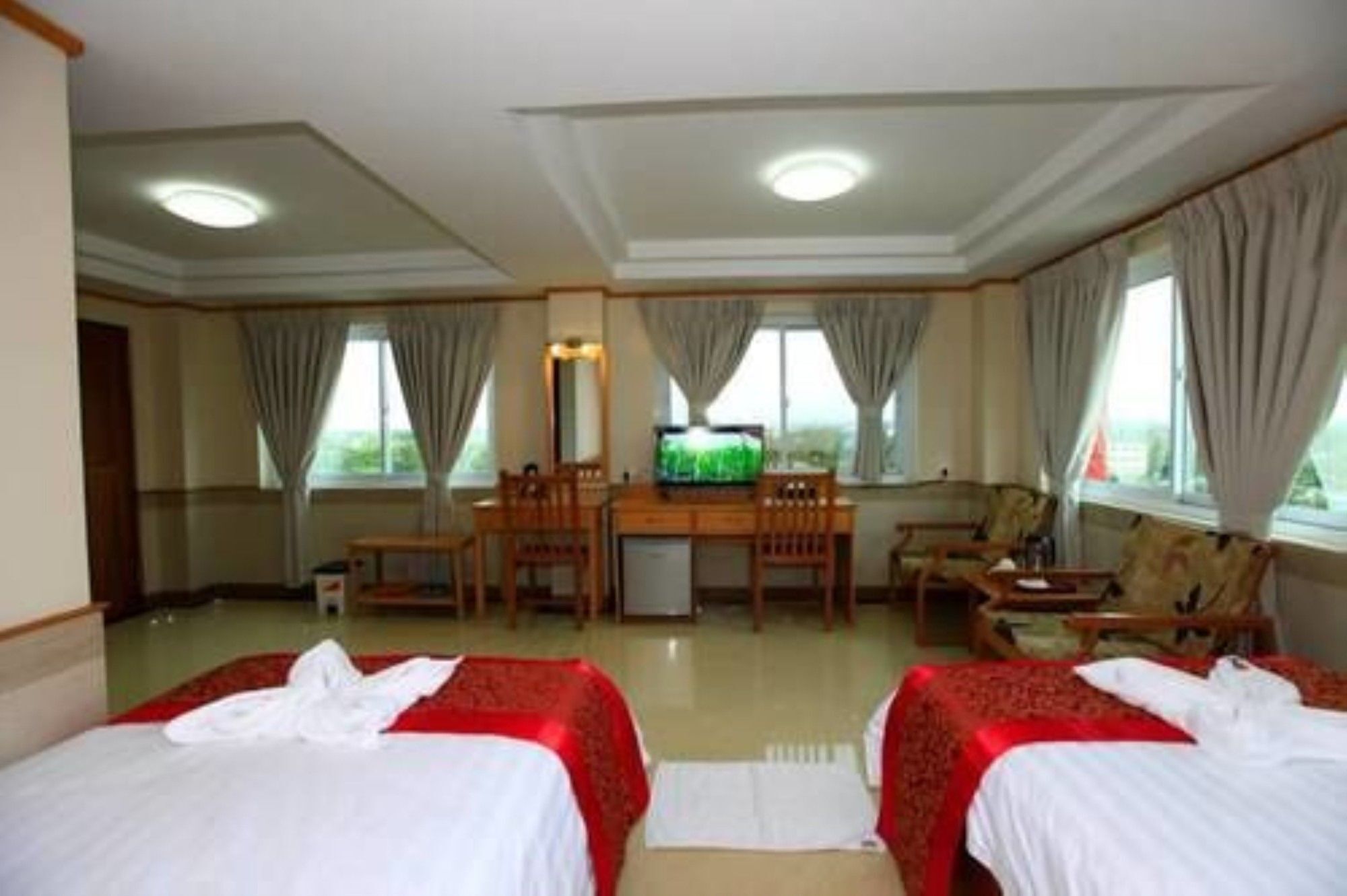 Hotel Novel Yangon Exterior foto